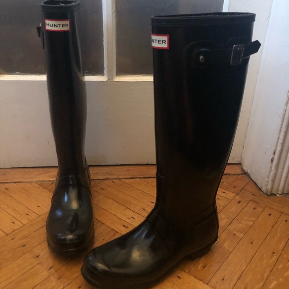 Hunter Shoes - Black Hunter Boots only worn a few times!